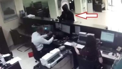 بطريقة مثيرة.. سرقة بنكين في إسرائيل