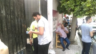 تفتيش طلاب الثانوية العامة قبل دخول لجنة 