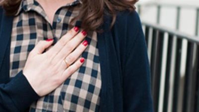 خفقان القلب يشكل خطورة على الصحة إذا كان مصحوباً بهذة الأعراض