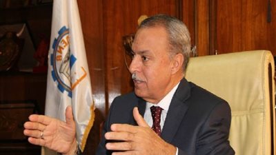  محافظ قنا: 10% زيادة في كثافة فصول رياض الأطفال بالمدارس