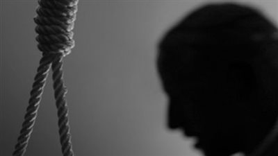 لعدم قدرته على الزواج.. عاطل يشنق نفسه في سقف منزله بحدائق القبة