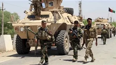 مقتل 15 مسلحا من طالبان وسط أفغانستان