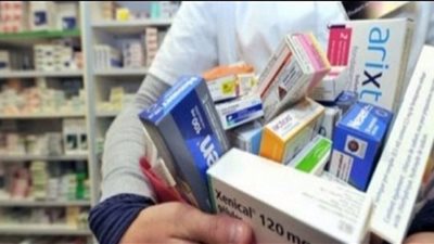 تورط طبيب في تهريب أدوية للخارج بالرياض