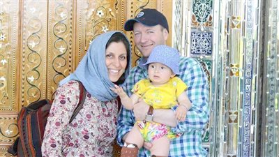 بريطانية إيرانية مسجونة في طهران تبدأ إضرابا عن الطعام