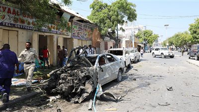 انفجاران يهزان العاصمة الصومالية مقديشو