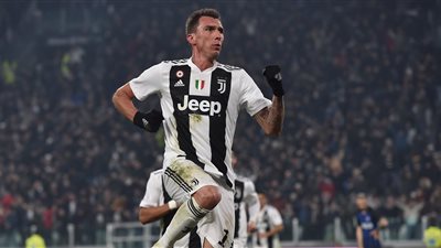 بوروسيا دورتموند يتراجع عن التعاقد مع نجم يوفنتوس لهذا السبب