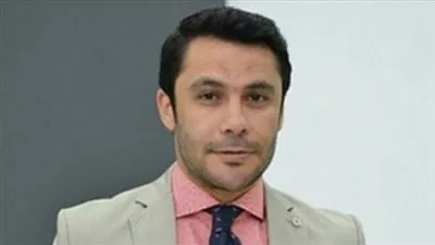 أحمد حسن يهاجم منتقديه برسالة نارية