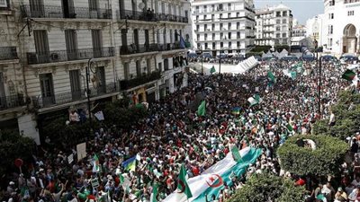 الجزائر.. مطالب بـ