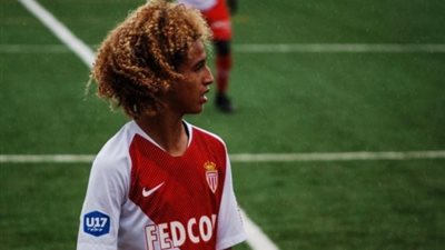 جوهرة تونسية على رادار مانشستر يونايتد