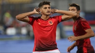أحمد الشيخ يهدد صفقة الموسم في الأهلي
