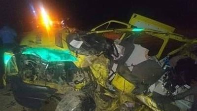 مصرع ٢ وإصابة آخرين فى تصادم سيارة إسعاف وشاحنة (صور)