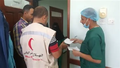 بدعم إماراتي.. إجراء 600 عملية جراحية لأهالي ريف تعز