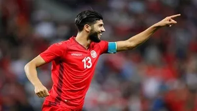 مكالمة هاتفية من أمير مرتضى لساسي للإطمئنان على حالته