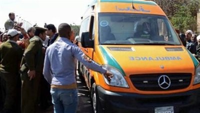 قوات الحماية المدنية تنقذ عاملا من تحت أنقاض مطعم بالإسكندرية