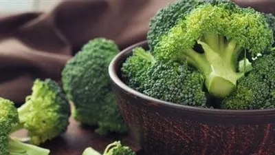 مواد غذائية تحمي من الإصابة بالسرطان.. تناولها 