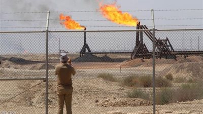 إصابة 3 أشخاص جراء ضربات صاروخية قرب شركة نفط أجنبية جنوب العراق