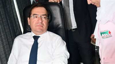  وزارة البترول تطلق مبادرة للتبرع بالدم بالشركات والحقول