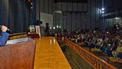 محافظ البحيرة يُعلن تشكيل مجلس أعلى للثقافة لنشر الفنون بقرى ونجوع المحافظة (صور)