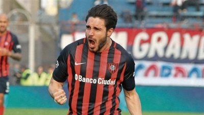 الهلال يعلن رحيل إيزيكيل سيروتي