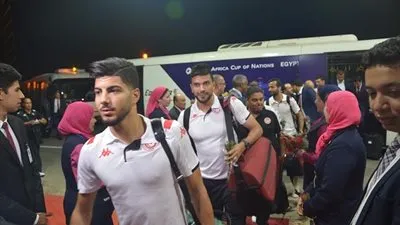 وصول بعثة المنتخب التونسي للمشاركة في الكان الإفريقي في مصر