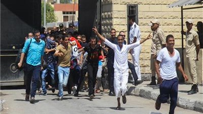 الإفراج عن 504 سجناء بموجب عفو رئاسي