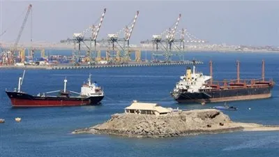 تداول 567 مواسير بترولية بموانئ البحر الأحمر
