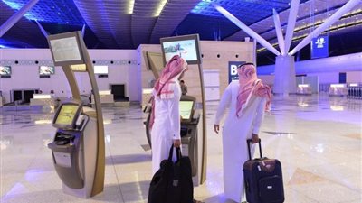 الطيران المدني تنبه المسافرين بضرورة حمل الوثائق الطبية عند السفر