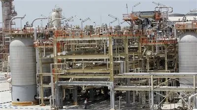 إيران تعلن عن سبب احتراق منصتها البحرية في حقلها مع قطر