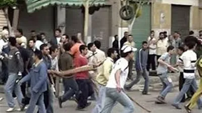 إصابة 5 أشخاص في مشاجرة بالأسلحة البيضاء بمنشية ناصر