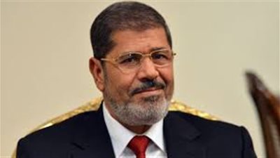 محمد الباز: الإخوان جعلت من محمد مرسي عجلا مقدسا وكان يعبدوه