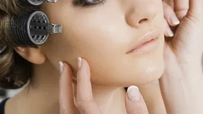 حيل اتبعيها للحصول على عيون واسعة