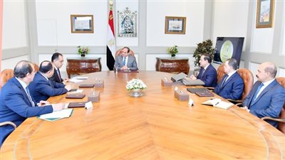 السيسي يجتمع بـ