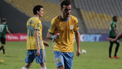 دونجا يوضح الاسرار الخفيه في عقده مع الاسماعيلي وموعد عودته للزمالك 