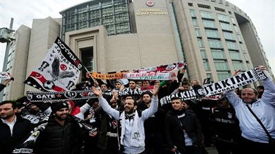 محاكمة 16 شخصًا في تركيا بسبب الاحتجاجات المناهضة للحكومة