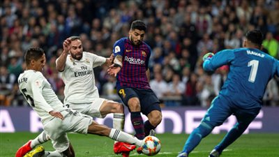 ريال مدريد يطلب 430 مليون استرليني لبيع مدافعه لمان يونايتد