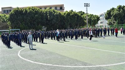 طلاب التربية الرياضية بسوهاج يواصلون تدريباتهم بمعسكر الخدمة العامة