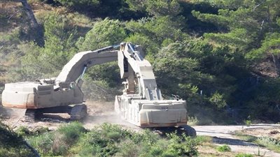 الجيش الإسرائيلي يجدد حفرياته عند الحدود اللبنانية