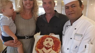 شاهد.. بيتزا نجم منتخب مصر 