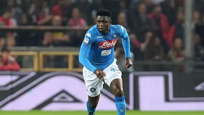 لاعب وسط نابولي يوافق على الإنتقال إلى روما
