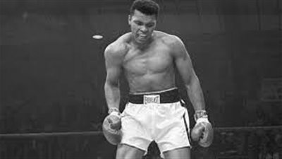 حكايات اليوم.. اعتزال محمد علي كلاي.. ورحيل رؤوف عباس حامد