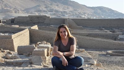 برعاية السفارة الإسبانية و