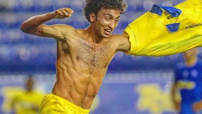 ماذا قالت الصحف العالمية عن فيديو عمرو وردة واستبعاده