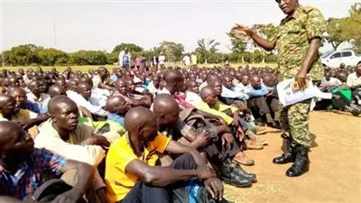 الجيش الأوغندي يجند قدامى المحاربين في الصومال