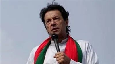 اجتماع المعارضة الباكستانية لمناقشة كيفية الإطاحة برئيس الوزراء 