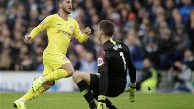 حارس برايتون: أحمد الرب على رحيل هازارد