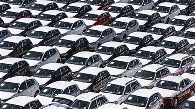 رابطة تجار السيارات: انخفاض أسعار السيارات 3% بعد تراجع الدولار 