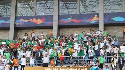 حضور مميز للجماهير الجزائرية قبل موقعة السنغال (صور)