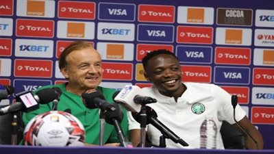 قائد نيجيريا: نلعب من أجل المال مثل أي فريق في العالم