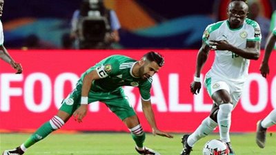 براءة رياض محرز من تهمة مانشستر سيتي في الجزائر