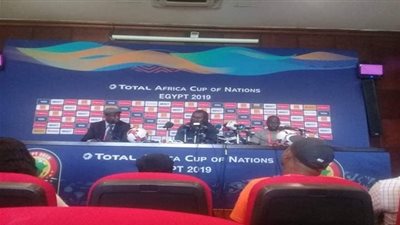 مدرب السنغال يتهم التحكيم أمام الجزائر ويتوعد كينيا